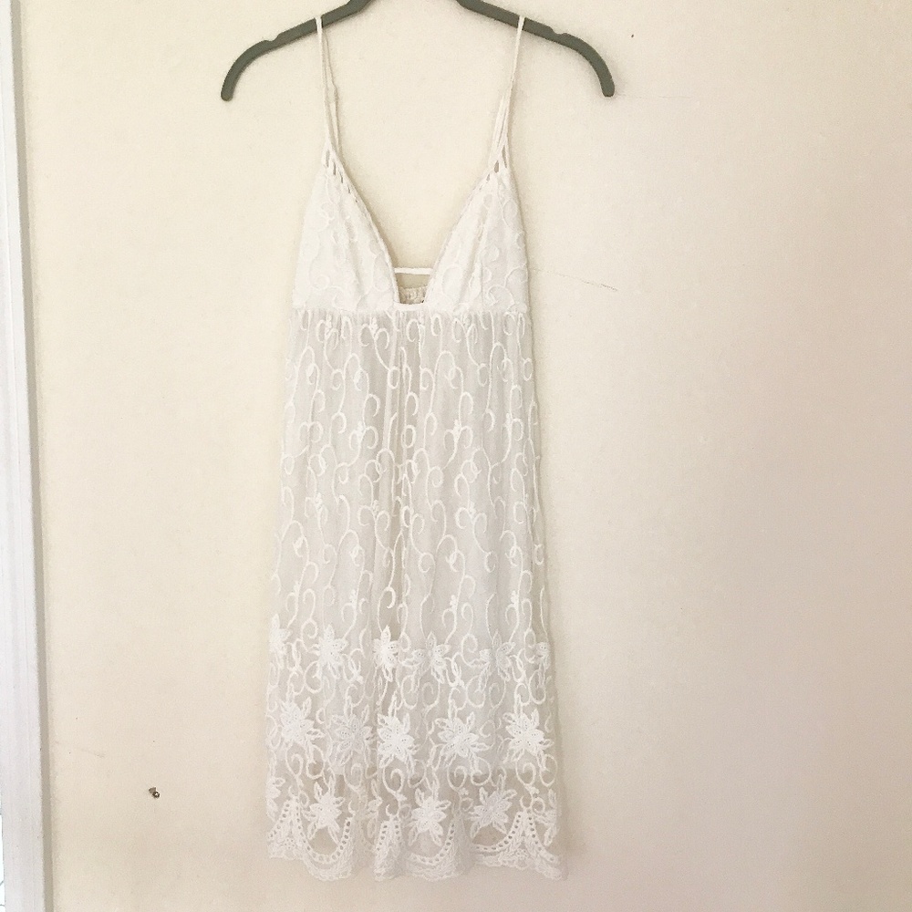 White flowy lace LF dress